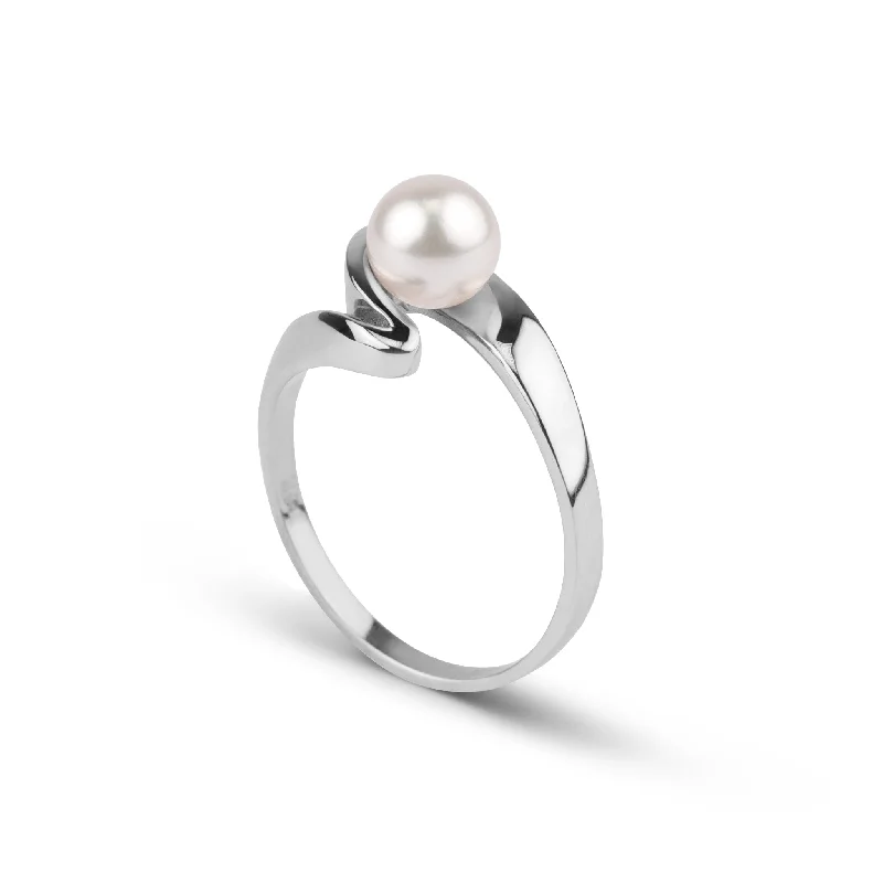 Get The Sparkle You Love At Prices You Adore 6.0-6.5 mm Akoya Pearl Fascino Ring