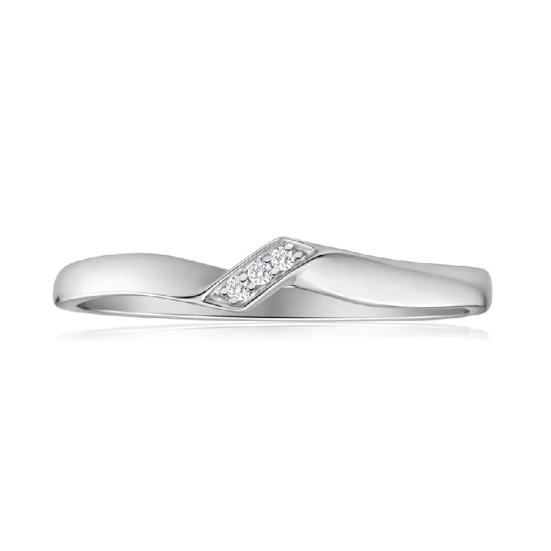 Dazzle With Discounts – Shop Jewelry On Sale 9ct White Gold Diamond Ring