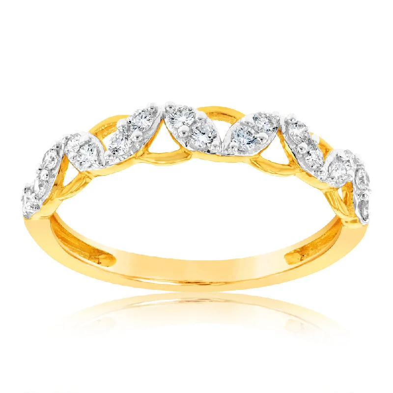 Unmissable Jewelry Clearance – Final Reductions 9ct Yellow Gold 1/4 Carat Luminesce Lab Grown Diamond Dress Ring Unmissable Jewelry Clearance – Final Reductions 9ct Yellow Gold 1/4 Carat Luminesce Lab Grown Diamond Dress Ring
