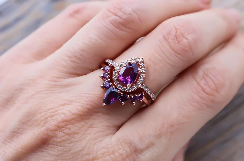 Seasonal Jewelry Deals – Elevate Your Style Amethyst Stone Pear Cut 2 Set Ring