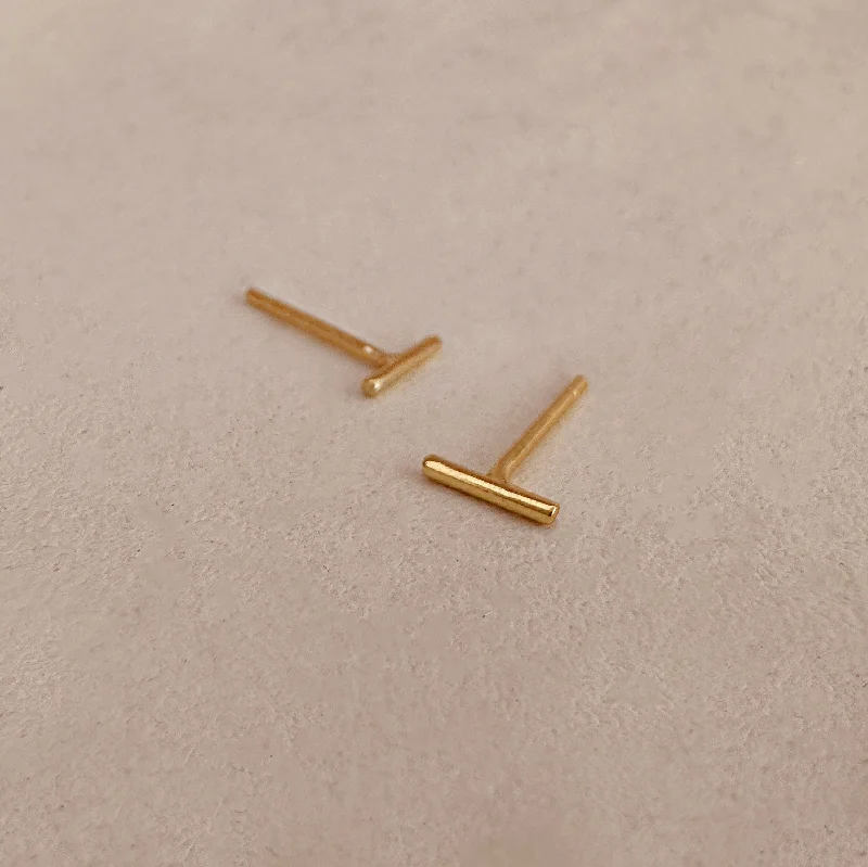 Celebrate Every Occasion With Sparkling Savings Devan - Gold Bar Studs