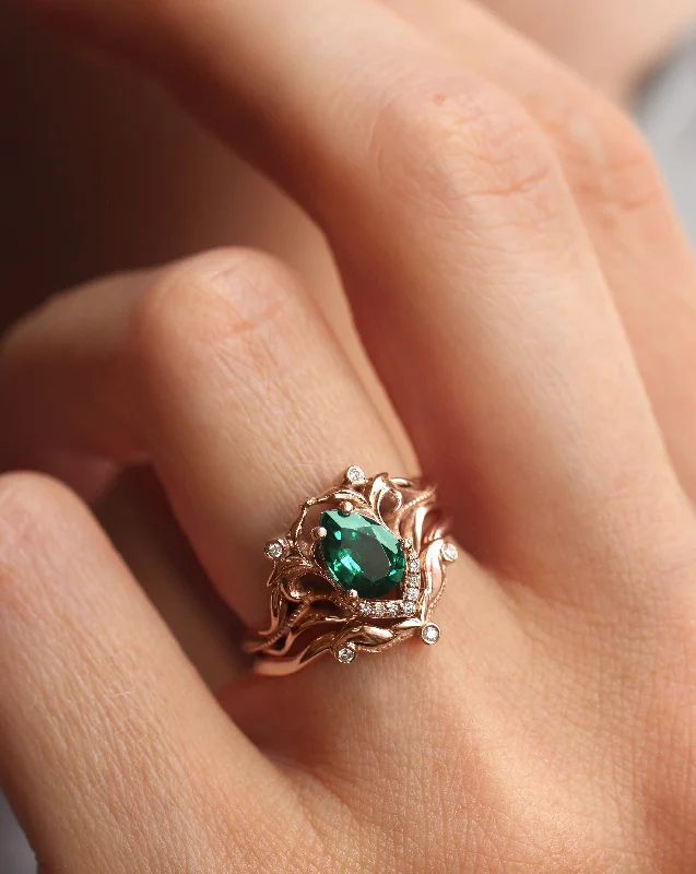 Buy More, Save More – Special Jewelry Discounts Valyrian Emerald 2 Set Ring