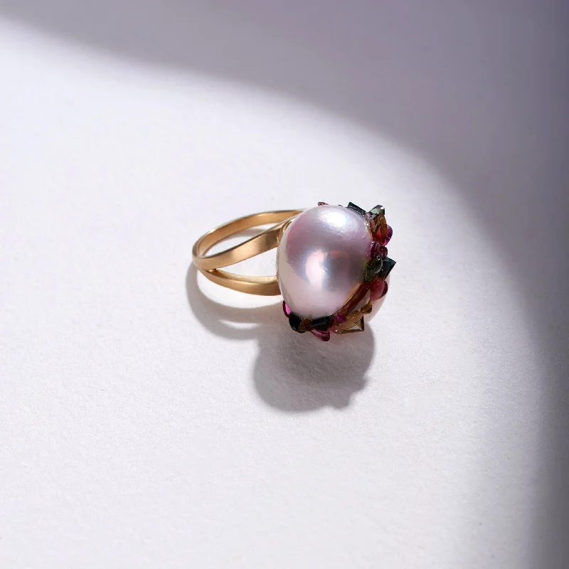 Last Chance To Shop High-End Jewelry At Markdown Prices Freshwater Edison Pearl Spiral Ring with Tourmaline Last Chance To Shop High-End Jewelry At Markdown Prices Freshwater Edison Pearl Spiral Ring with Tourmaline