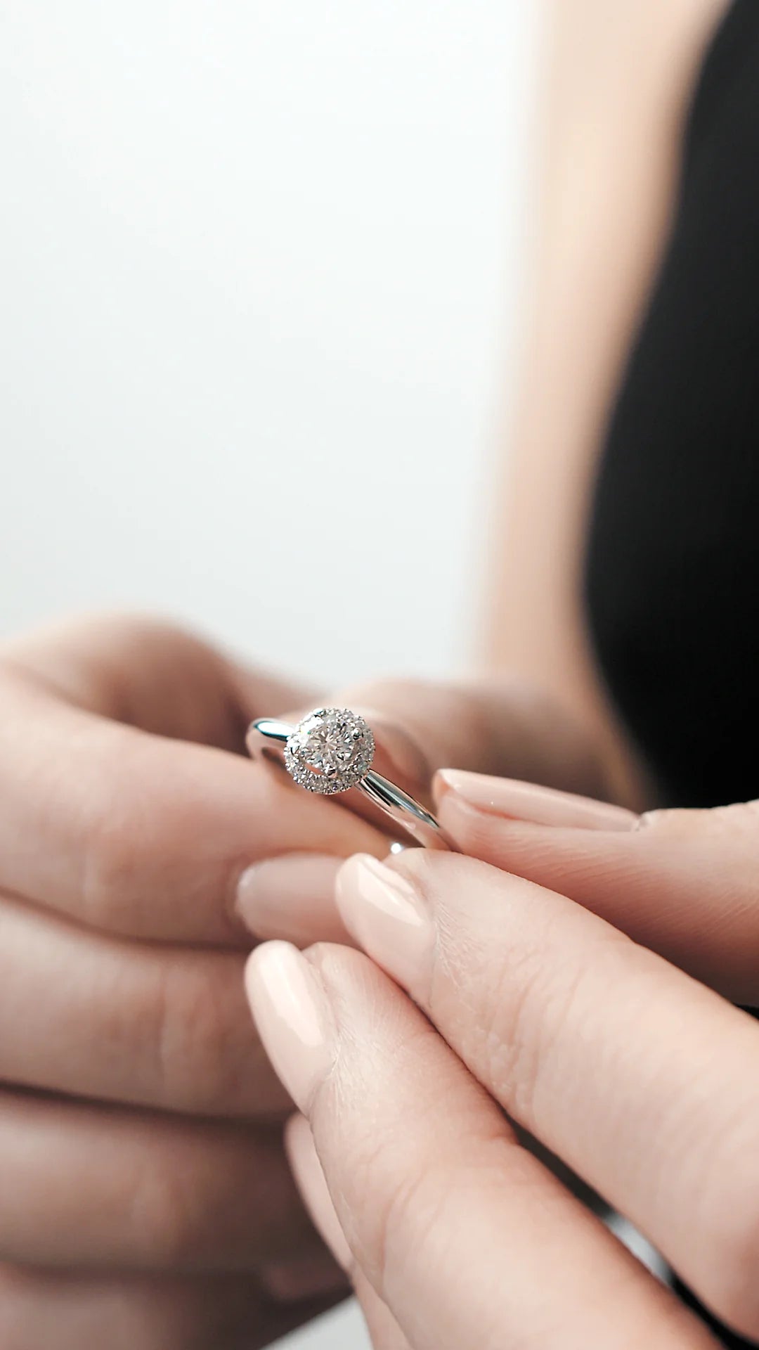 Customized Silver Jewelry For Unique Style Promise Fancy Zircon Stone Silver Ring