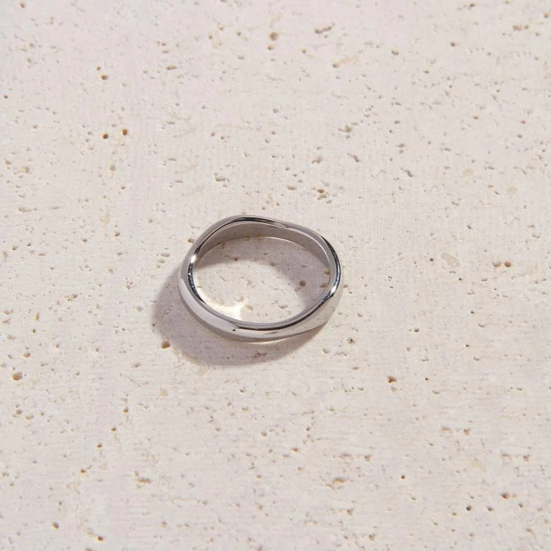 Unmissable Jewelry Clearance – Final Reductions Silver Noelle Ring