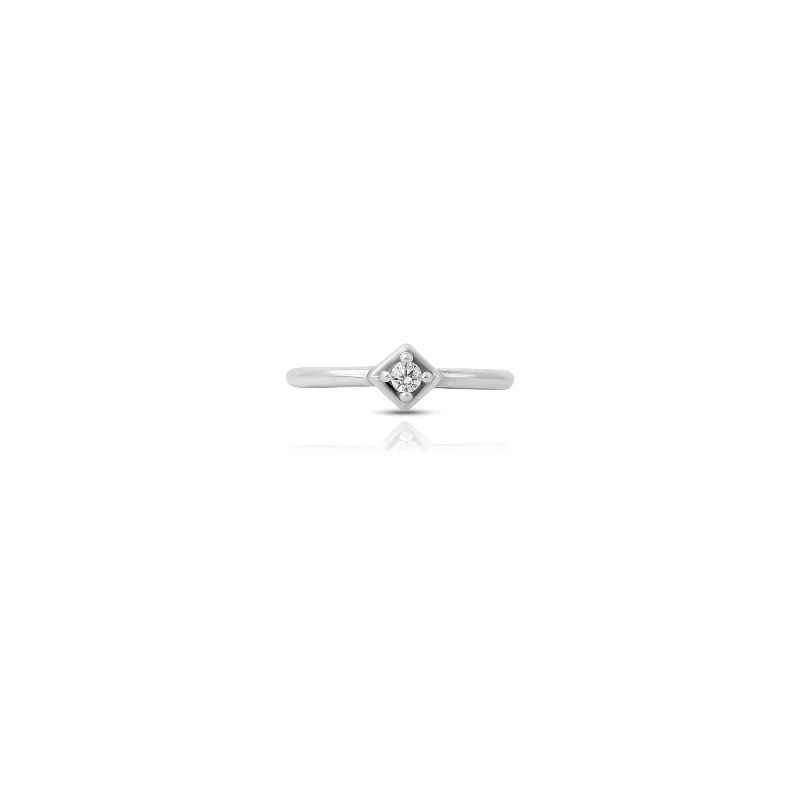 Limited Stock On Premium Jewelry At Low Prices Sterling Silver Ring with Small Round Stone