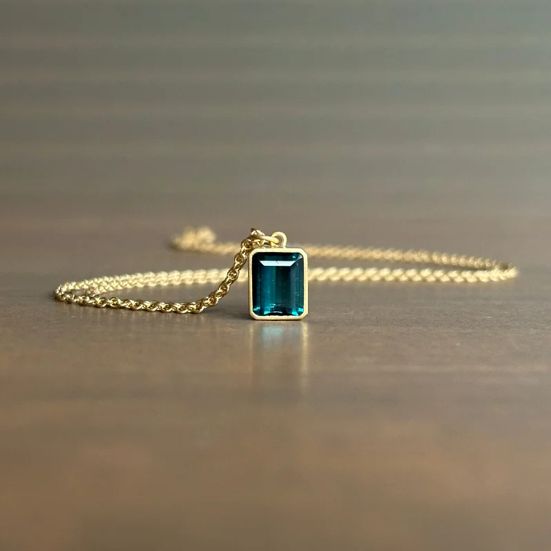 Elegant Jewelry, Affordable Luxury – Shop Now Emerald Cut Indicolite Tourmaline Pendant Elegant Jewelry, Affordable Luxury – Shop Now Emerald Cut Indicolite Tourmaline Pendant