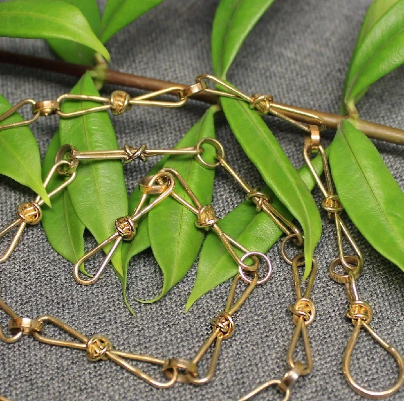 Special Jewelry Deals – Upgrade Your Collection Love Knot 14k Gold Chain