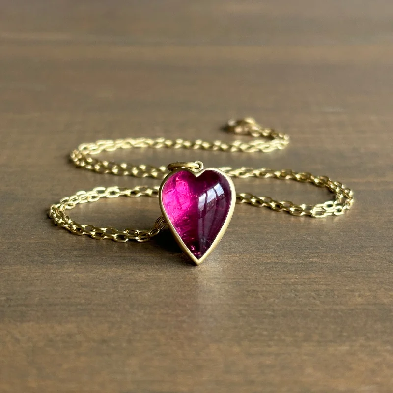 Elegant Jewelry, Exclusive Prices – Shop Now Pink Tourmaline Cabochon Sweetheart Pendant Elegant Jewelry, Exclusive Prices – Shop Now Pink Tourmaline Cabochon Sweetheart Pendant