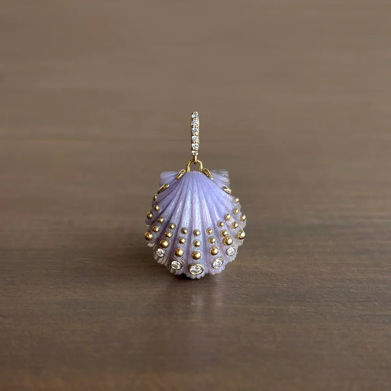 Special Offers On Handcrafted And Designer Jewelry Small Hand Carved Laguna Agate Scallop Shell Pendant with Diamonds Special Offers On Handcrafted And Designer Jewelry Small Hand Carved Laguna Agate Scallop Shell Pendant with Diamonds