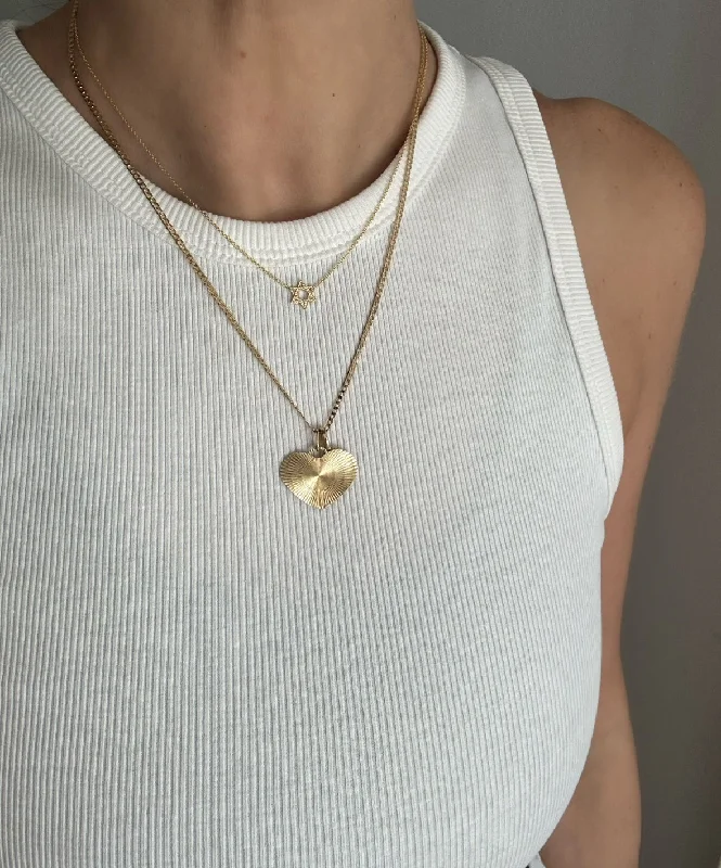 Flash Jewelry Sale – Get Stunning Pieces At Low Prices The Tova Jewish Star Necklace Flash Jewelry Sale – Get Stunning Pieces At Low Prices The Tova Jewish Star Necklace