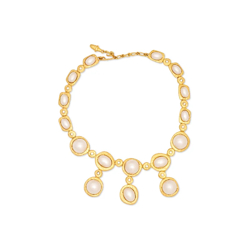 High-Quality Gemstone Jewelry For Special Occasions Pearl Statement Necklace