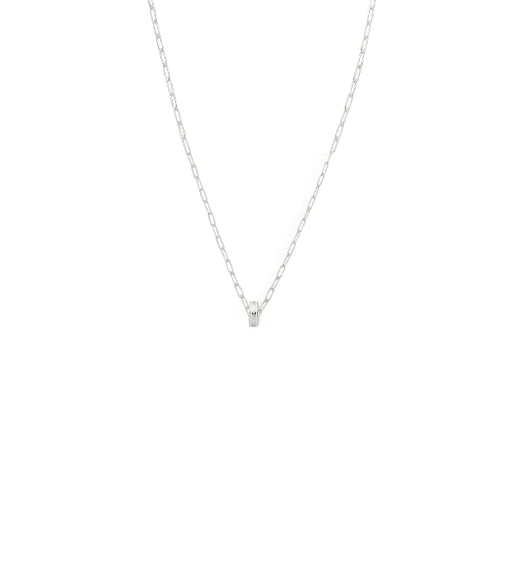 Wholeness : Heart Beat Super Fine Clip Chain Necklace White Gold