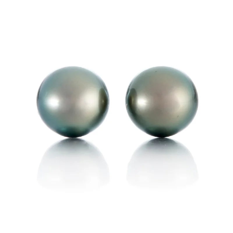 Luxury Handcrafted Jewelry For Elegant Looks 11mm Gray Tahitian Pearl Earrings