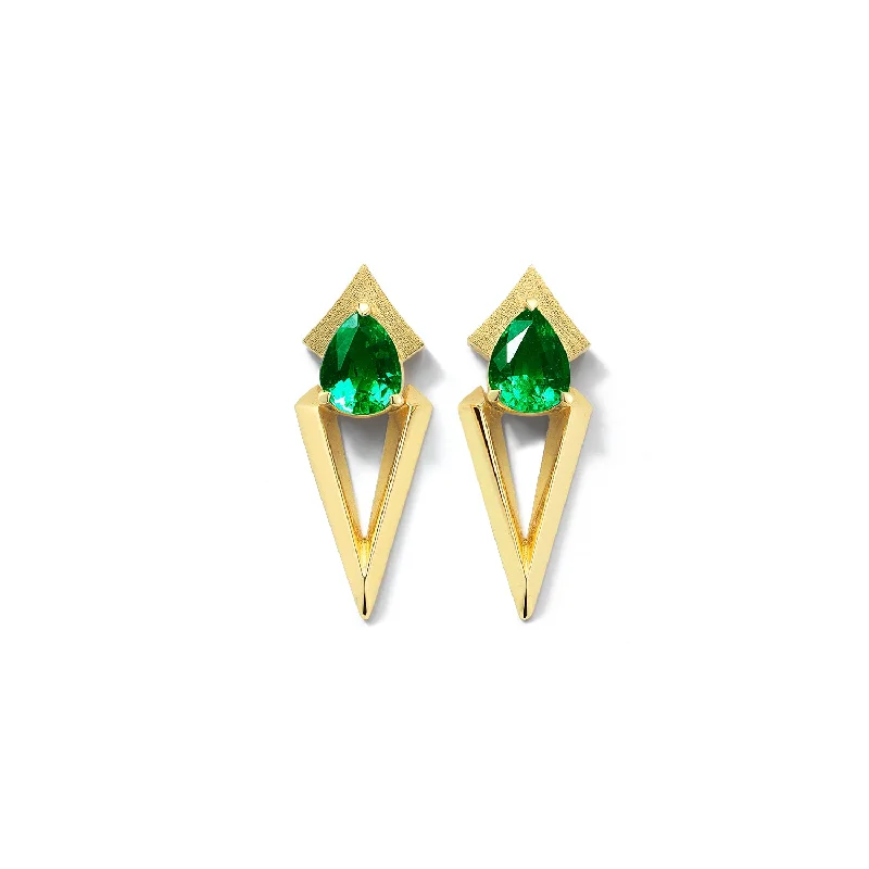 Exclusive Online Jewelry Sale – Don't Wait Bremer Jewelry Pear Shaped Emeralds Drop Earrings in 18K Yellow Gold (0.55ctw) Exclusive Online Jewelry Sale – Don't Wait Bremer Jewelry Pear Shaped Emeralds Drop Earrings in 18K Yellow Gold (0.55ctw)
