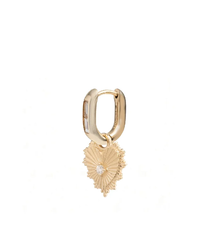 Your Dream Jewelry At Dream Prices Diamond Center Heart - Love : Small Baguette Fob Earring Your Dream Jewelry At Dream Prices Diamond Center Heart - Love : Small Baguette Fob Earring