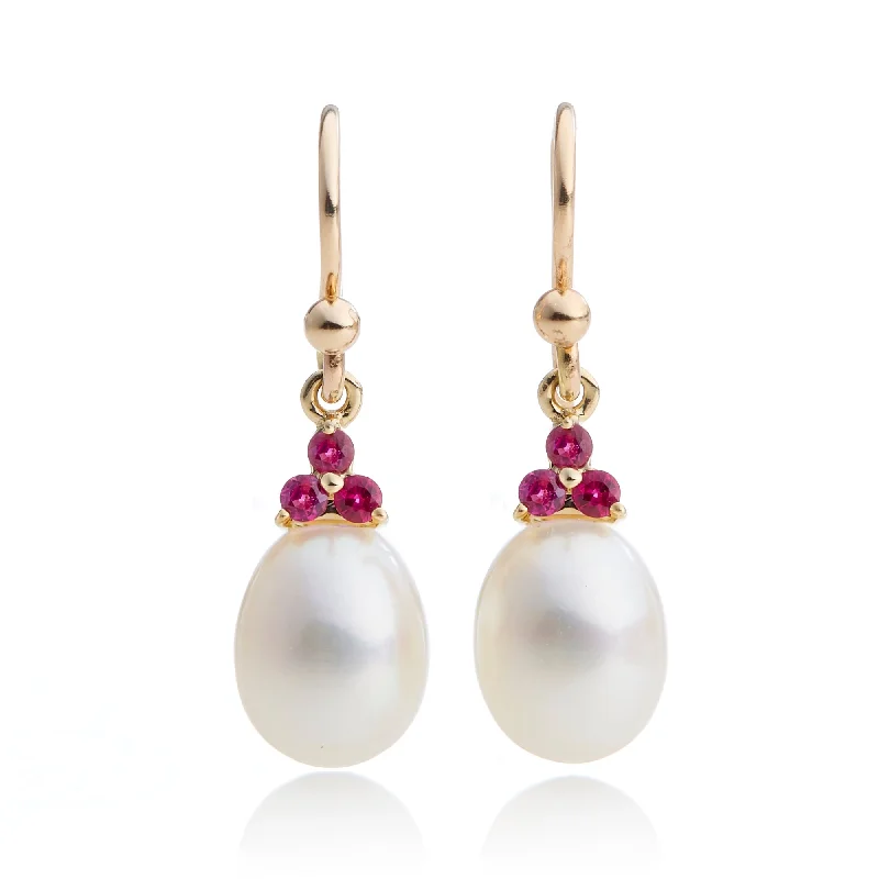 Timeless Beauty, Unbeatable Deals – Jewelry Sale On Madison Drop Earrings in Pearls & Rubies Timeless Beauty, Unbeatable Deals – Jewelry Sale On Madison Drop Earrings in Pearls & Rubies