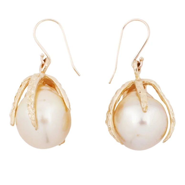 Seasonal Jewelry Sale – Upgrade Your Style Today White Pearl Drop Earrings