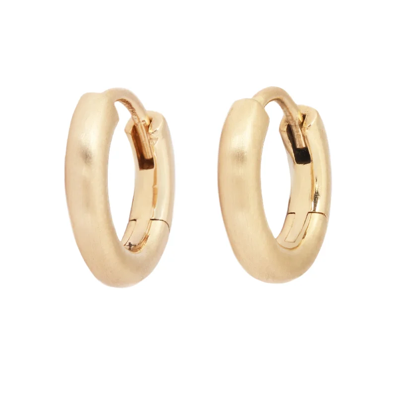 Flash Jewelry Sale – Get Stunning Pieces At Low Prices Medium Plain Hinged Gold Hoops Flash Jewelry Sale – Get Stunning Pieces At Low Prices Medium Plain Hinged Gold Hoops