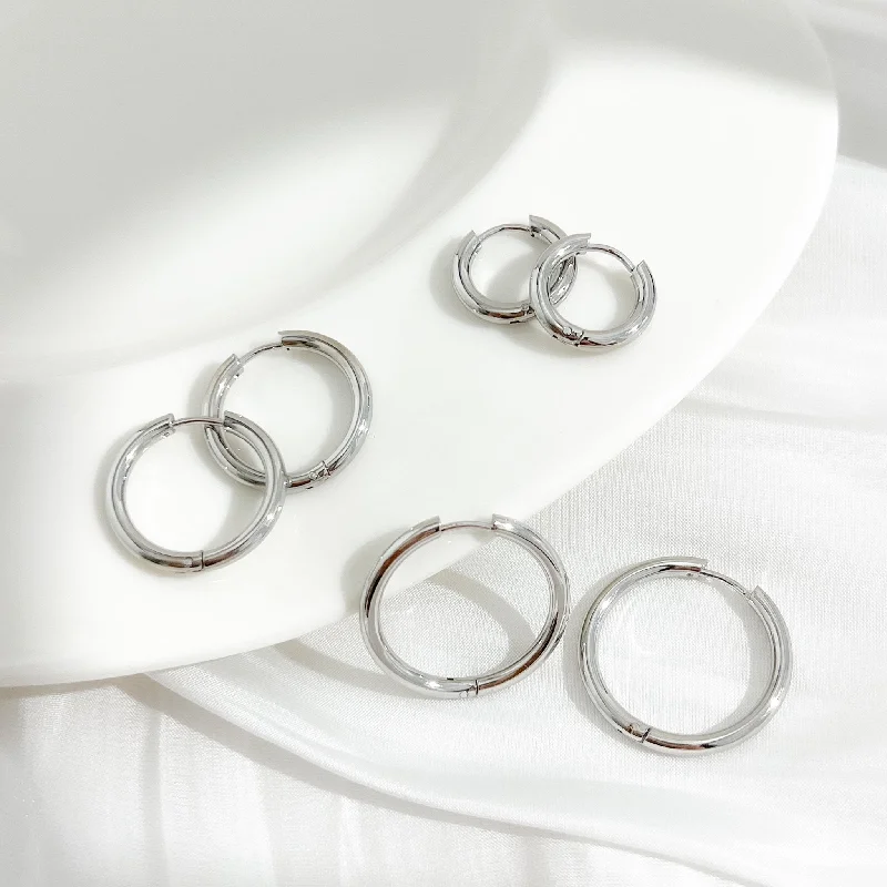 Jewelry Clearance Sale – Final Reductions Everyday Seamless Hoops Silver Bundle