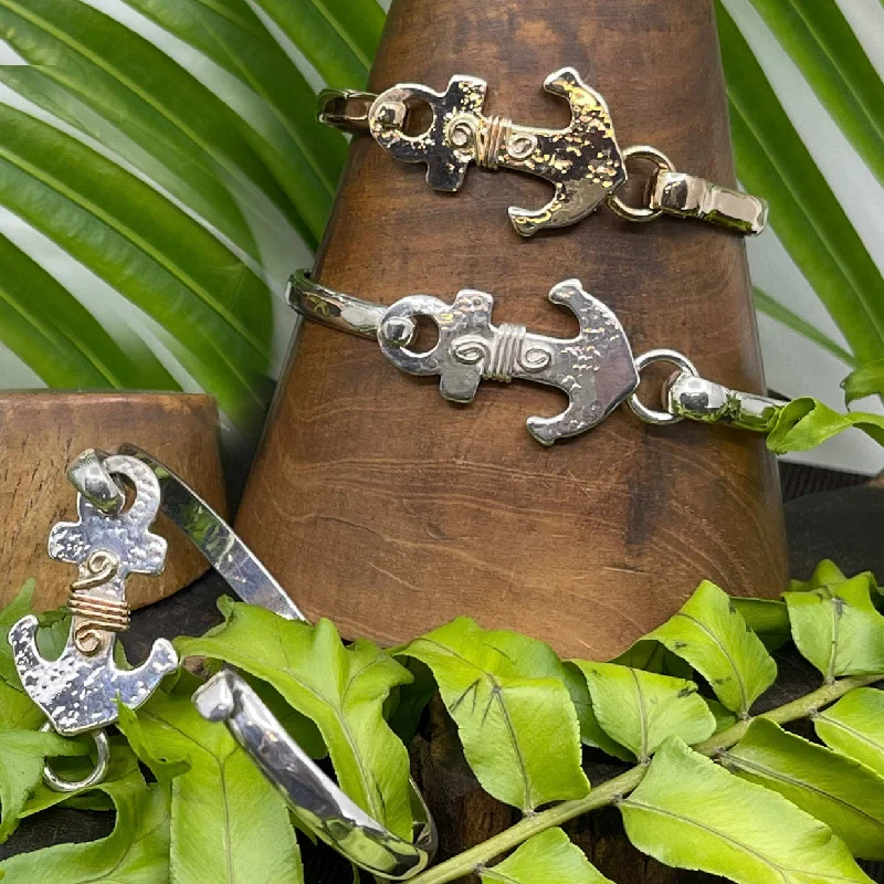 Glamorous Jewelry, Glamorous Deals – Shop Now Anchor 5mm Latching Bracelet
