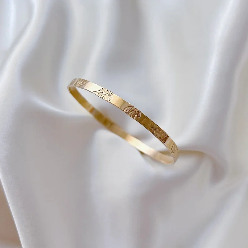 Unique Jewelry Designs Now At Discounted Rates Anthurium Stamped Bangle