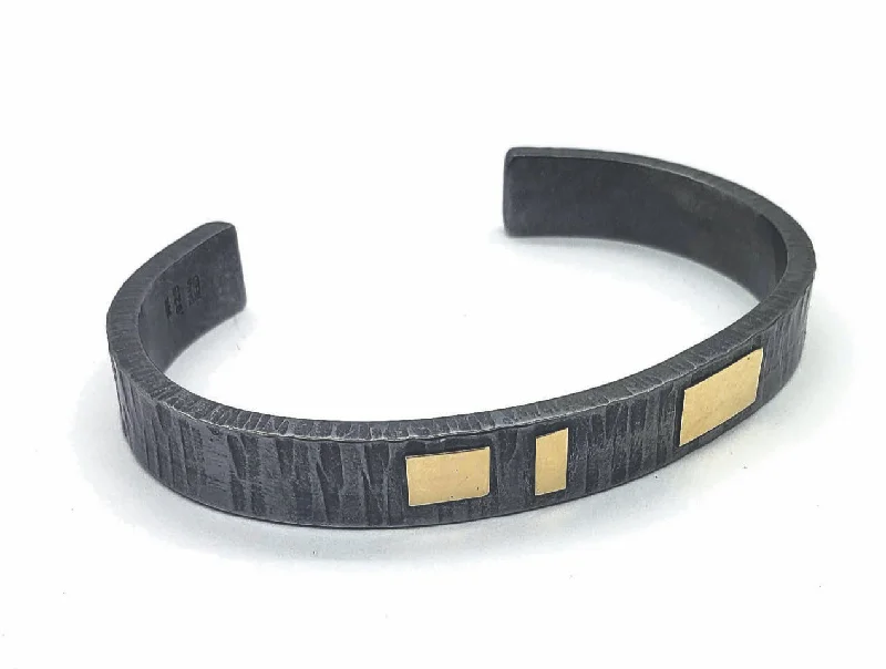 Affordable Glamour – Premium Jewelry For Less Heavy Lined Cuff with 14k accents B351