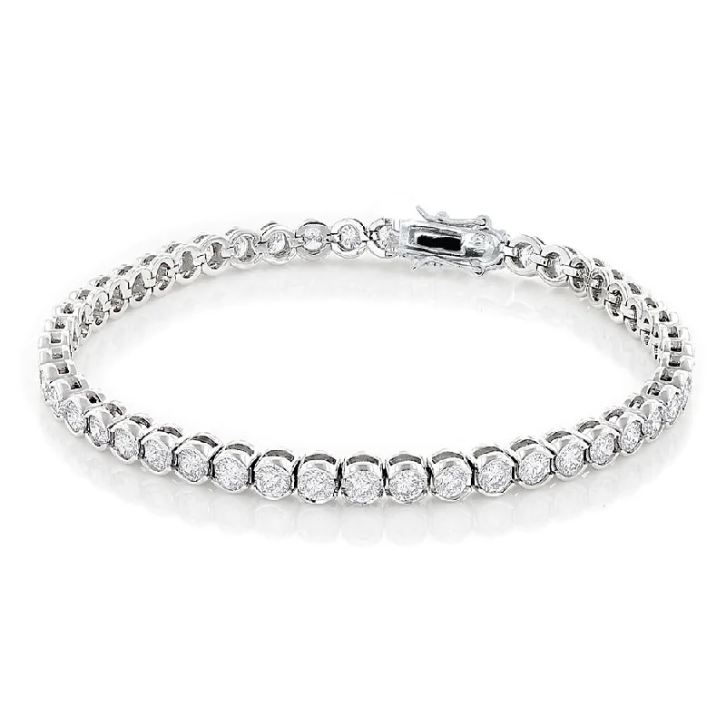 Unmissable Jewelry Clearance – Final Reductions Joelle 18k White Gold Plated Tennis Bracelet with Simulated Diamond Crystal Unmissable Jewelry Clearance – Final Reductions Joelle 18k White Gold Plated Tennis Bracelet with Simulated Diamond Crystal