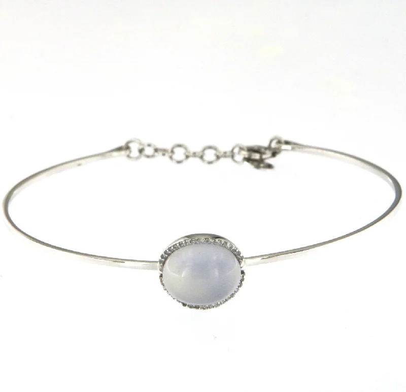 Timeless Jewelry At Special Discount Rates Cabouchon 18K White Gold Bracelet w. Diamonds & Chalcedony