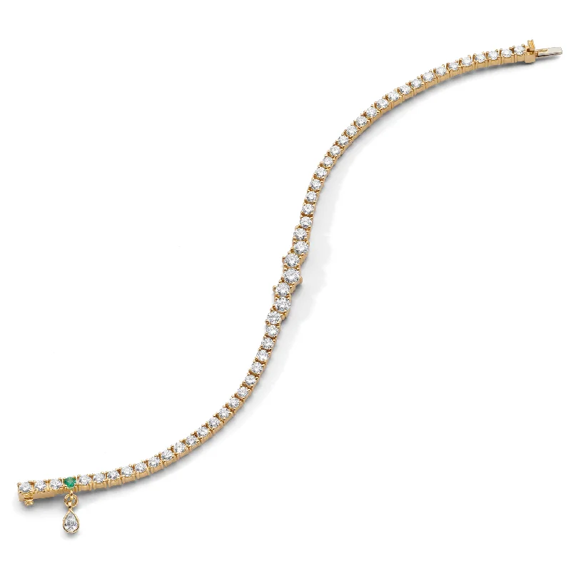 Unique Jewelry For Less – Shop The Sale Now Classic Diamond Tennis Bracelet with Staggered Center Stones