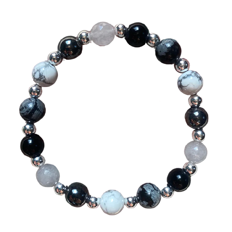 Save On Luxury Jewelry Pieces – Limited-Time Offers Classic Winter Ainsley Bracelet