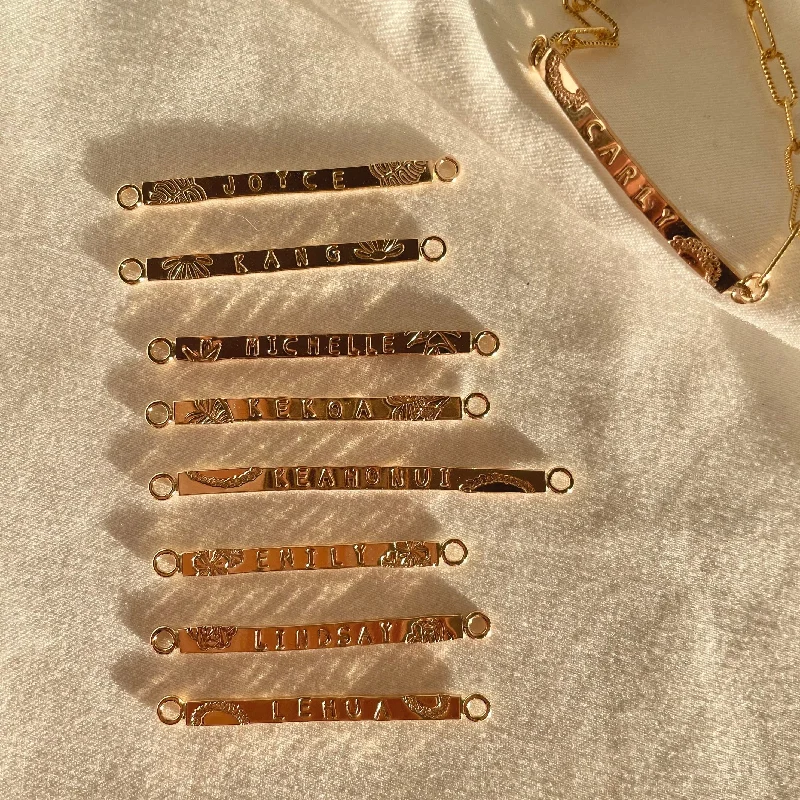 Premium Jewelry, Premium Discounts – Act Fast Custom Name Linked Bracelet