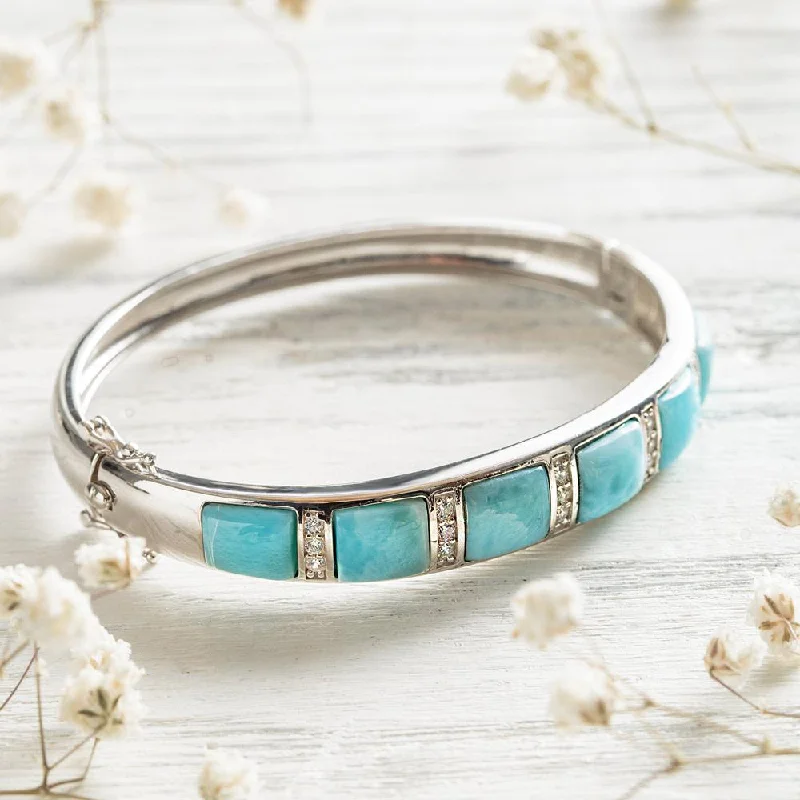 Once-A-Year Jewelry Deals – Shop Before They’Re Gone Larimar Ocean Bracelet
