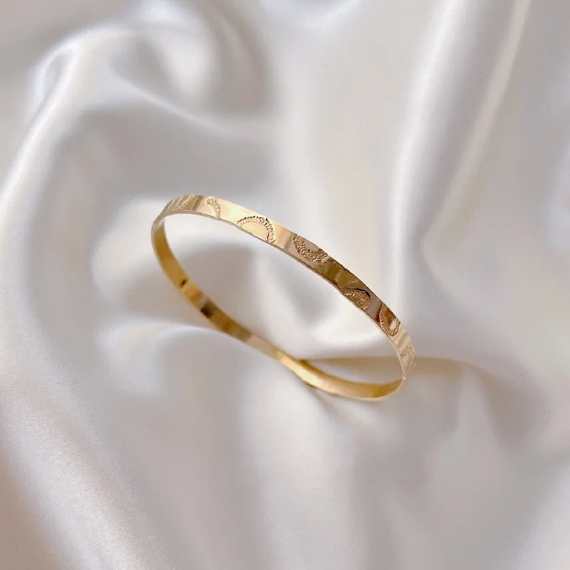 Accessorize For Less – Luxury Jewelry At Affordable Prices Lei Trio Stamped Bangle