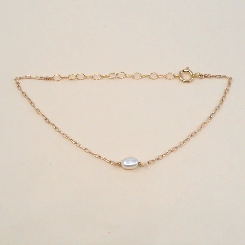 Limited-Time Offer On Premium Jewelry Collections Poppy Pearl Bracelet