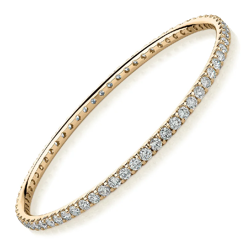 Seasonal Jewelry Deals – Elevate Your Style Premium Laboratory Created Diamond, 6 carat TW round brilliant bangle in 10 carat yellow gold