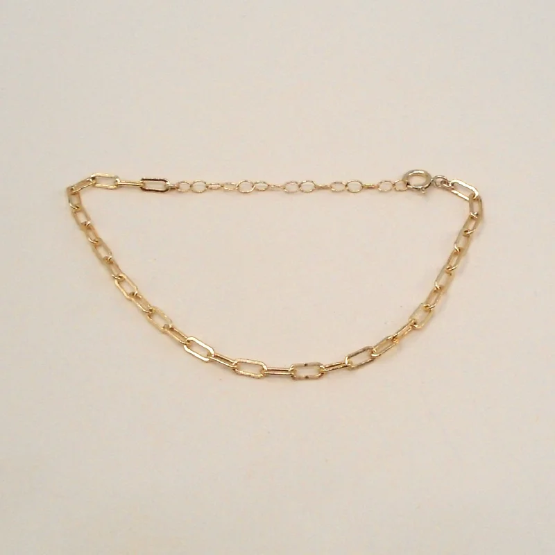 Grab Your Favorite Jewelry At The Lowest Prices Solid Link Chain Bracelet