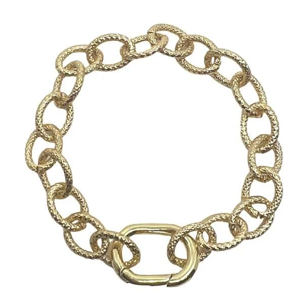 The Perfect Jewelry Piece At The Perfect Price Textured Oval Link Bracelet With GF Carabiner (BG4484)