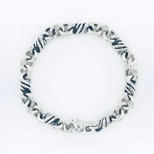 Buy More, Save More On Stunning Jewelry Pieces Twisted Link Bracelet