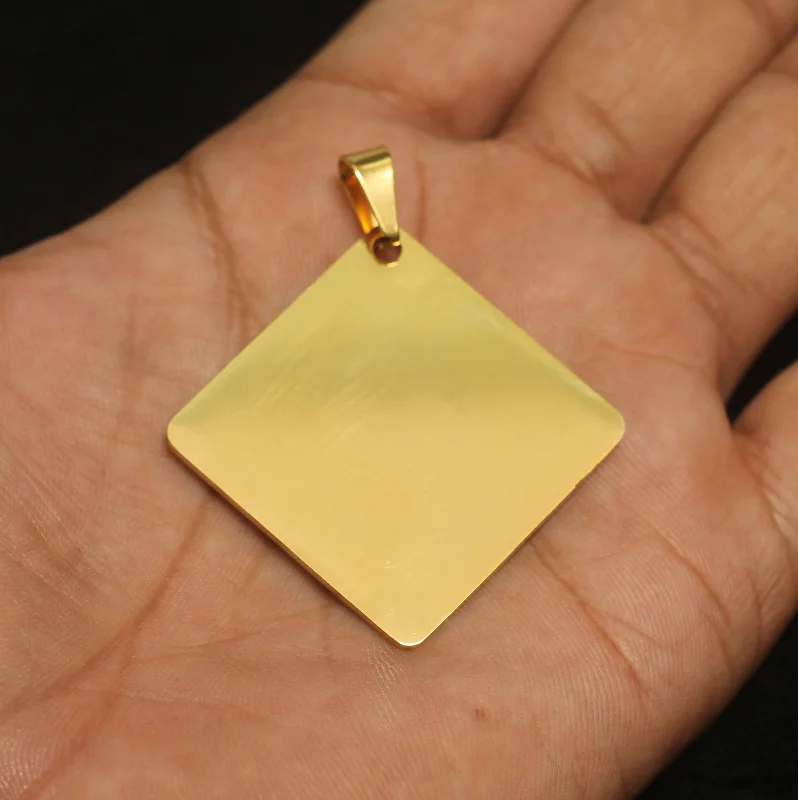Handcrafted Beauty At Affordable Prices 1 Pc,47.5x47mm Stainless Steel Rhombus Pendants, Stamping Blank Tag Golden Handcrafted Beauty At Affordable Prices 1 Pc,47.5x47mm Stainless Steel Rhombus Pendants, Stamping Blank Tag Golden