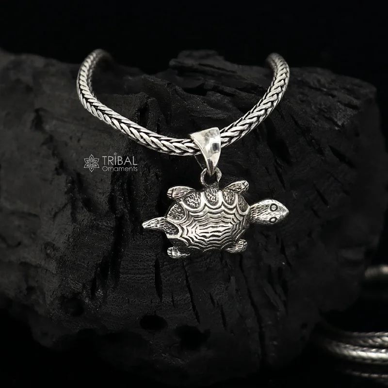 Shop Modern Jewelry Collections With Exclusive Discounts 925 sterling silver unique design TORTOISE pendant wheat chain necklace locket best gifting jewelry Nsp718 Shop Modern Jewelry Collections With Exclusive Discounts 925 sterling silver unique design TORTOISE pendant wheat chain necklace locket best gifting jewelry Nsp718