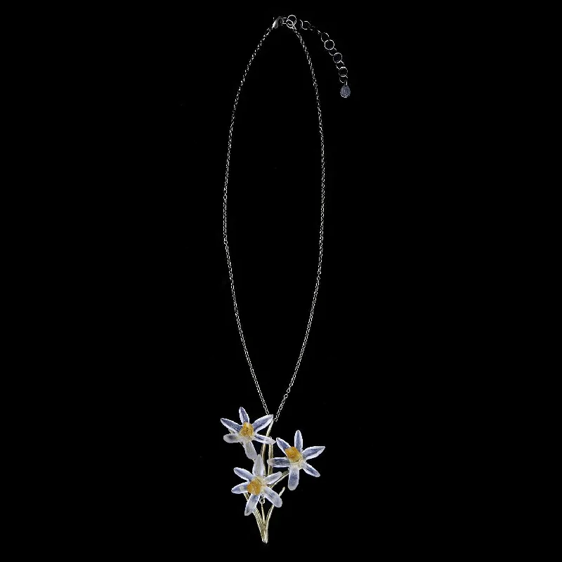Seasonal Jewelry Deals – Elevate Your Style Daffodil Pendant