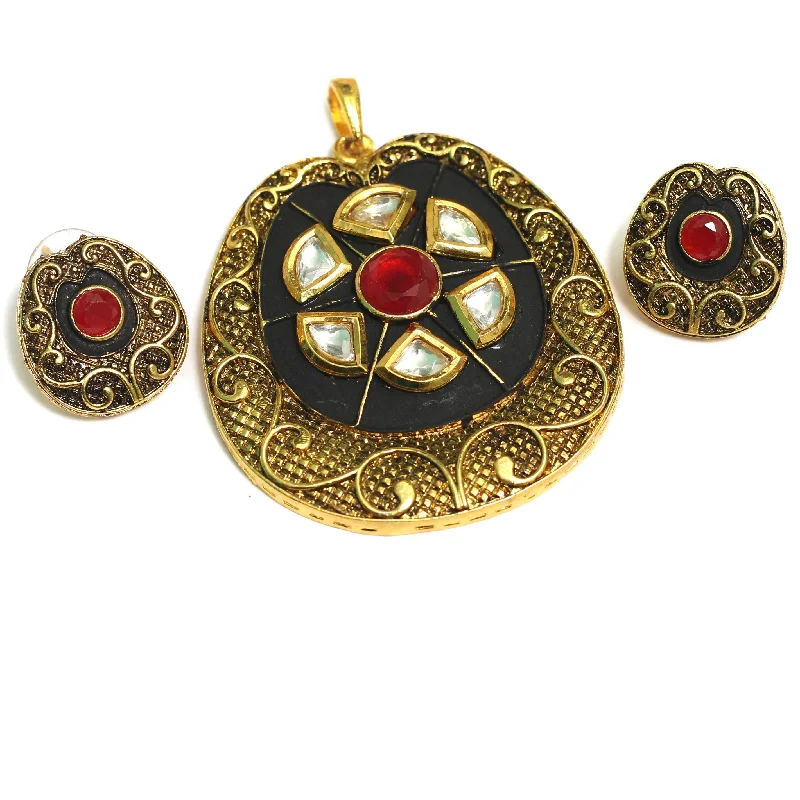 Elegant Jewelry Styles At Budget-Friendly Prices Kundan Pendant With Earring Set