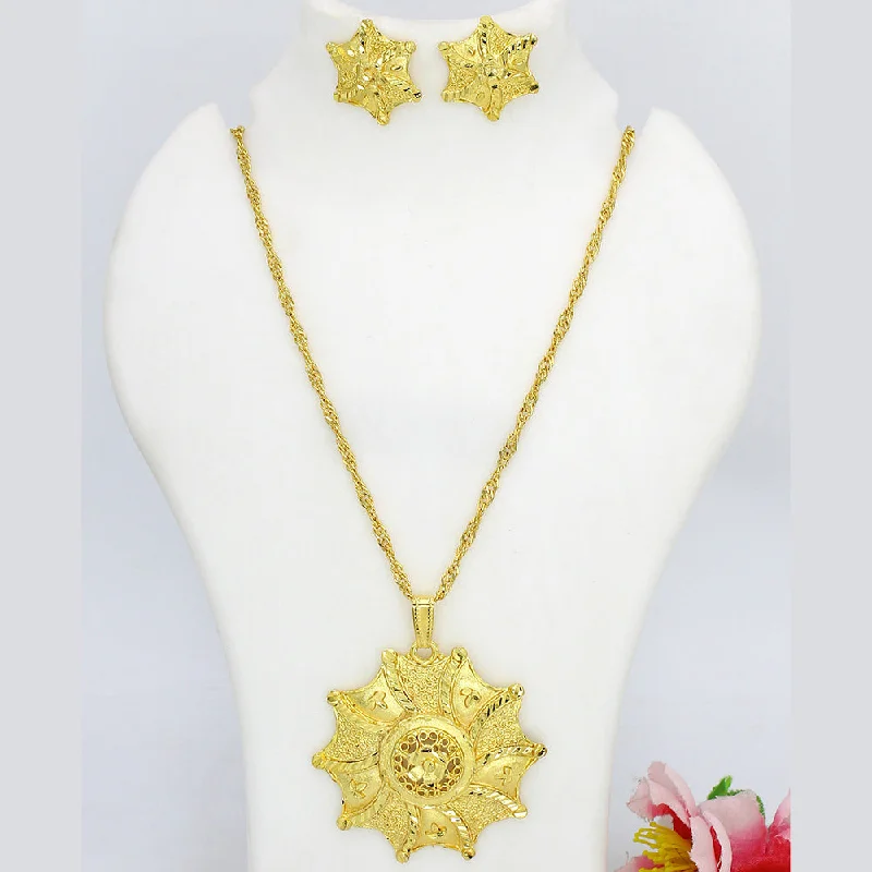Seasonal Jewelry Deals – Elevate Your Style Mahavir Dye Gold Floral Pendant Set