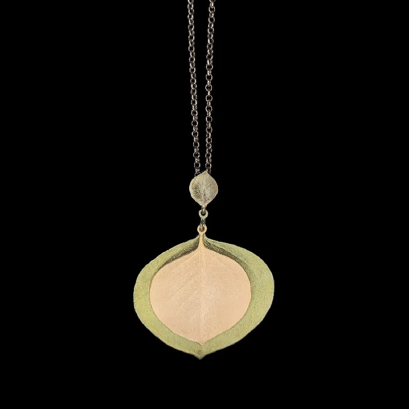 Elegant Jewelry Pieces At Unbelievable Prices Round Leaf Eucalyptus Pendant - Large Double Leaves Elegant Jewelry Pieces At Unbelievable Prices Round Leaf Eucalyptus Pendant - Large Double Leaves