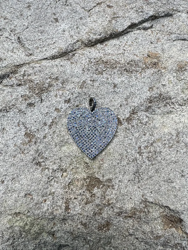 Elegant Jewelry, Exclusive Prices – Shop Now Blue Sapphire Heart Pendant