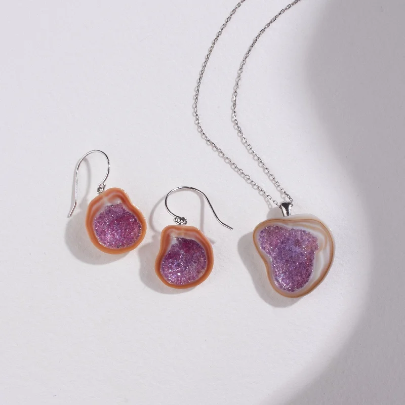 Grab Your Favorite Jewelry At The Lowest Prices Freshwater Souffle Pearl Geode Earrings and Pendant Set with Amethyst Grab Your Favorite Jewelry At The Lowest Prices Freshwater Souffle Pearl Geode Earrings and Pendant Set with Amethyst