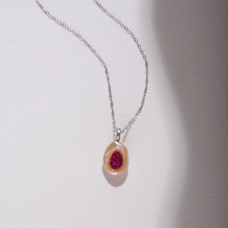 Last Chance To Grab Your Favorite Jewelry At A Discount Piccolo Finestrino Collection Freshwater Pearl Pendant with Ruby Last Chance To Grab Your Favorite Jewelry At A Discount Piccolo Finestrino Collection Freshwater Pearl Pendant with Ruby